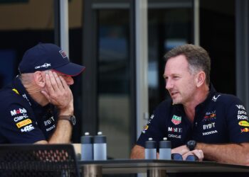 Хорнер неочікувано залишив Red Bull — Формула 1