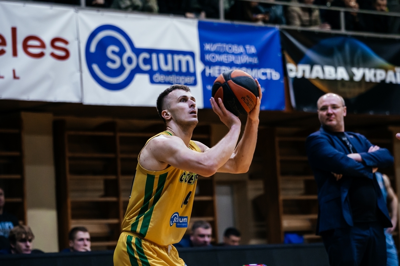 Ілля Кабацюра продовжить виступати за Прикарпаття-Говерлу