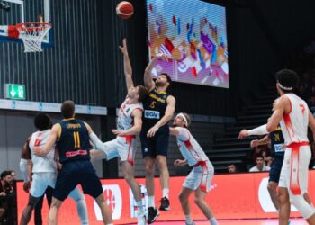 Національна збірна у важкому матчі поступилась Швейцарії — Федерація баскетболу України