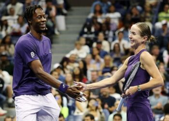 Свитолина и Монфис обменялись поцелуем на US Open — Теніс