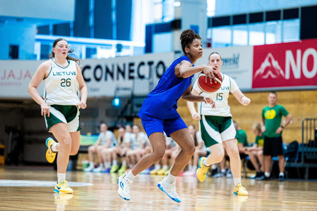 Україна — Болгарія: відеотрансляція жіночого чемпіонату Європи U-16