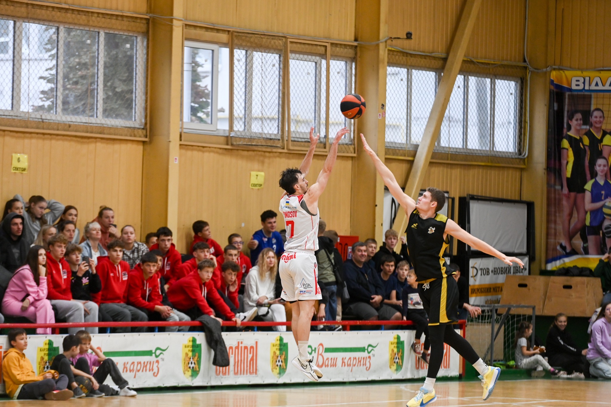 БК Рівне став переможцем домашнього турніру памʼяті Сергія Шемосюка: фотогалерея — Федерація баскетболу України