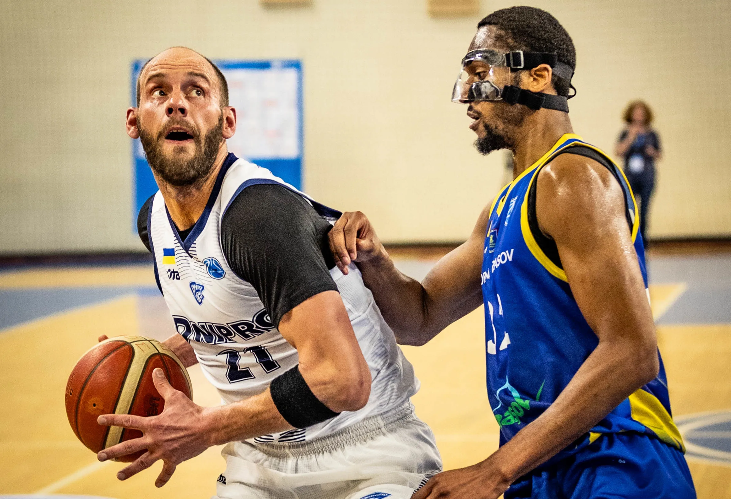 Дніпро вдруге програв Короні Брашов у Кубку Європи ФІБА — Федерація баскетболу України