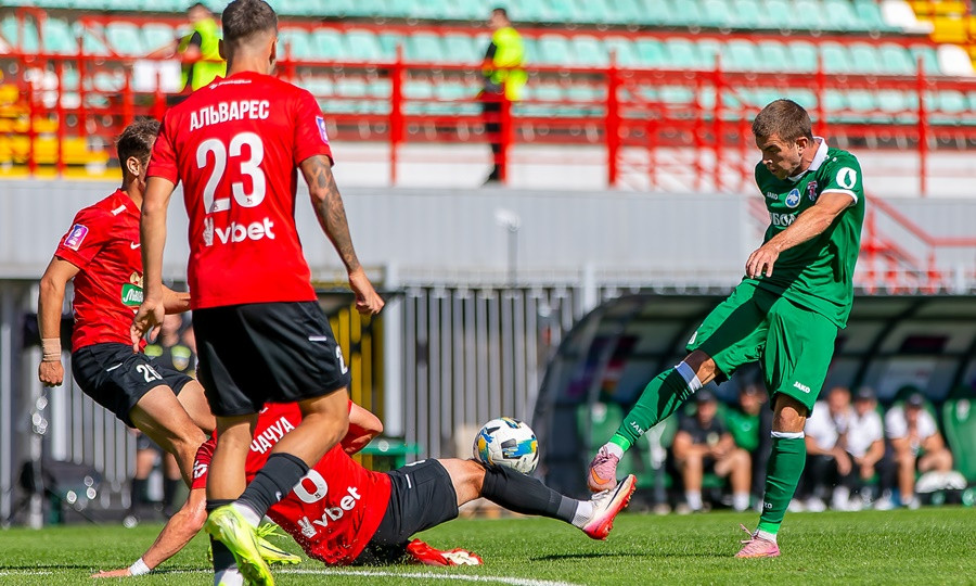 «Карпати» з ювілейним голом в УПЛ здолали у Києві «Оболонь»