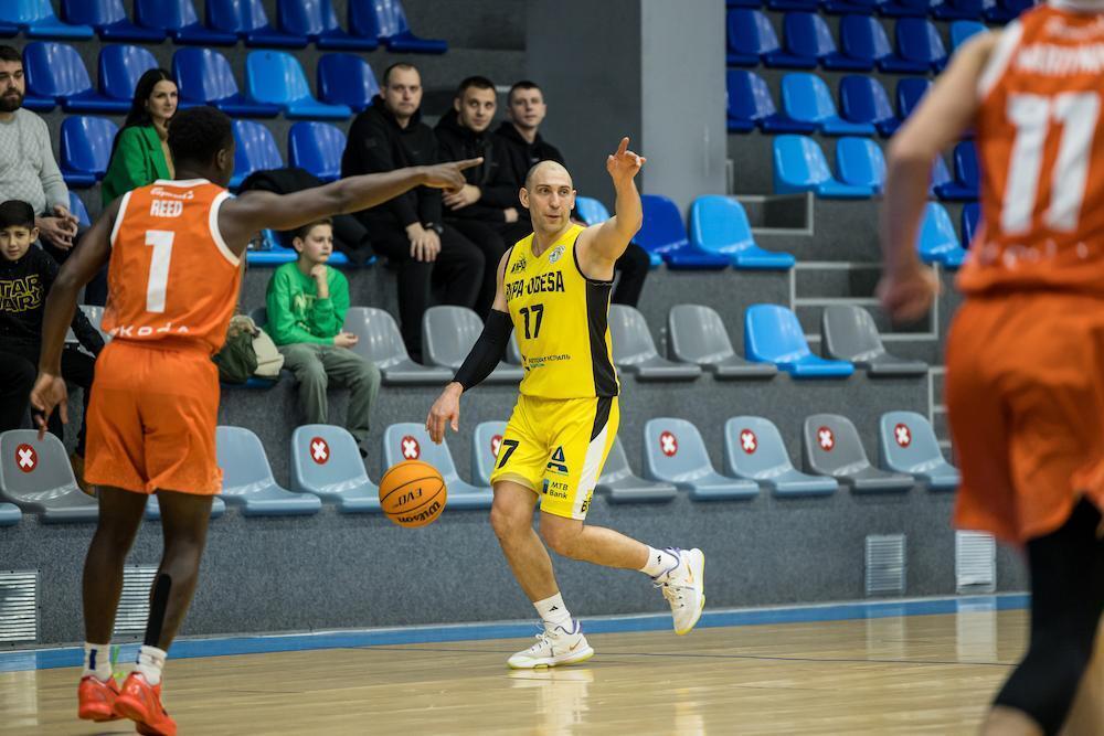 Кращі гравці Суперліги за перехопленнями: Рябчук з запасом кращий, Тимофеєнко — в топ-3 — Федерація баскетболу України