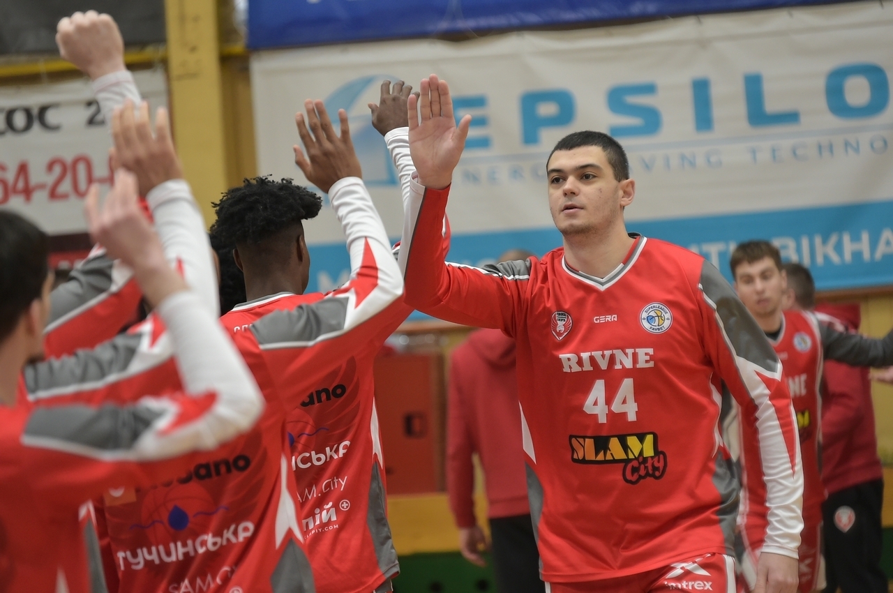 Олександр Гарбар: У Ніко-Баскета молода і дуже перспективна команда — Федерація баскетболу України