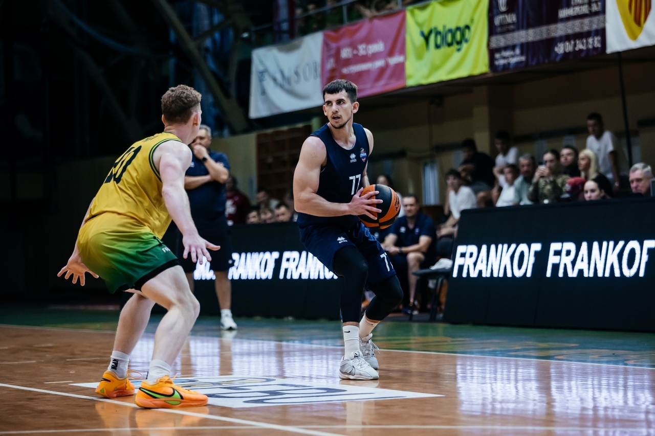Турнір в Івано-Франківську: Харківські Соколи та Київ-Баскет перемогли у другий день — Федерація баскетболу України