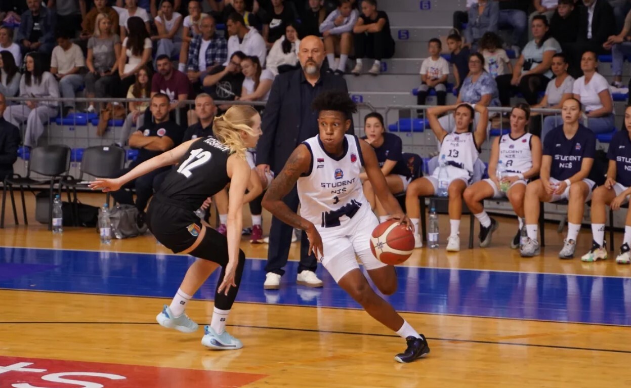 Українки за кордоном: Космач набрала 6 очок в матчі кваліфікації Єврокубку — Федерація баскетболу України