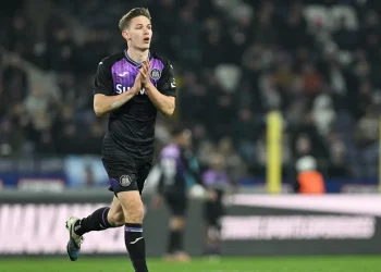 Хасі виступив із заявою про трансфер Сікана в Андерлехт: екстренер бельгійців розкритикував трансфер — Футбол