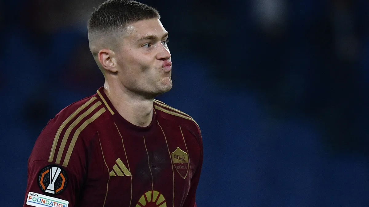 Другий найдорожчий в історії: італійські ЗМІ підрахували реальну вартість трансферу Довбика до Роми