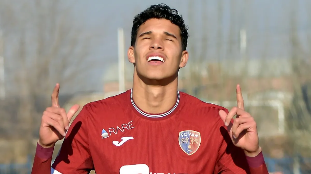 Карпати купують бразильського півзахисника: стала відома сума трансферу легіонера з чемпіонату Вірменії