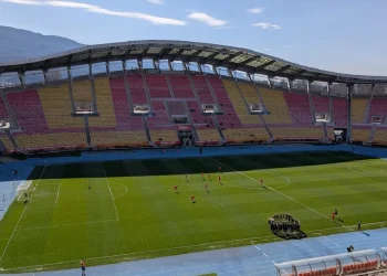 Арена диво-камбеку Реброва, Мудрика та Циганкова занепадає – як виглядає реальність македонського футболу — 16 березня 2026 — Футбол