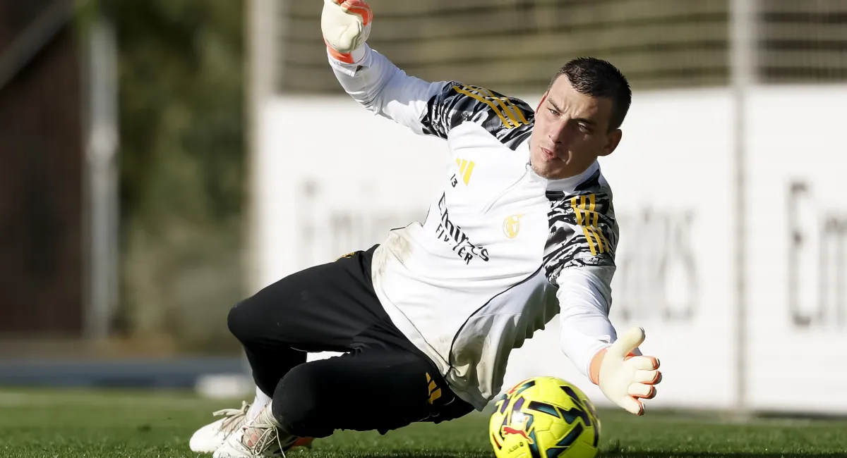 Лунін визначився зі своїм майбутнім: українець прийняв остаточне рішення щодо виступів за Реал