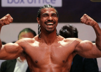 Девід Хей назвав єдиного, хто міг перемогти Олександра Усика у хевівейті | Останні новини боксу