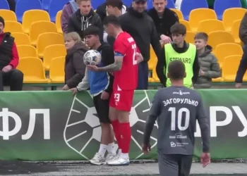 Нємчанінов прокоментував конфлікт з болбоєм: захисник Вільхівців розповів свою версію ситуацію — Футбол