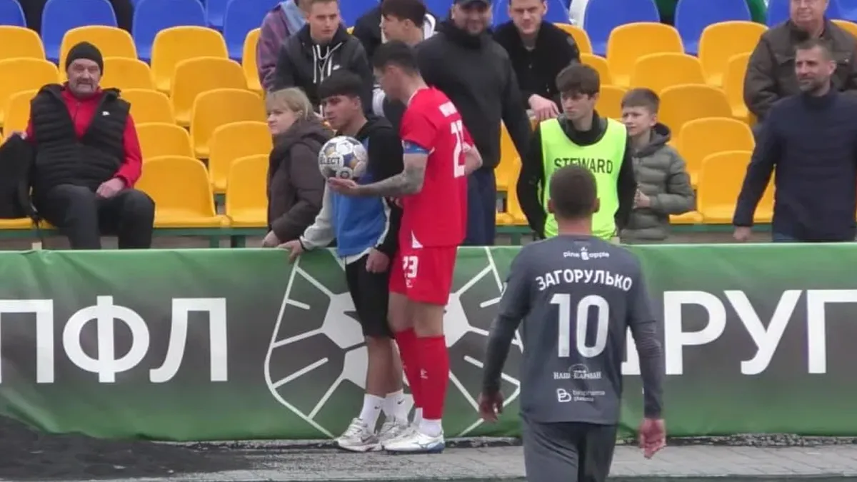 «Ніякої агресії там не було»: Нємчанінов прокоментував скандальну сутичку з болбоєм у матчі Другої ліги