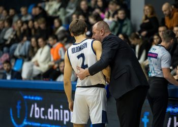 Дніпро отримав перевагу в фіналі проти Київ-Баскета: відео коментарів — Баскетбол