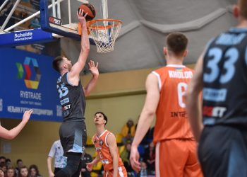 Дніпро переміг Черкаські Мавпи і оформив вихід до півфіналу Суперліги — Баскетбол