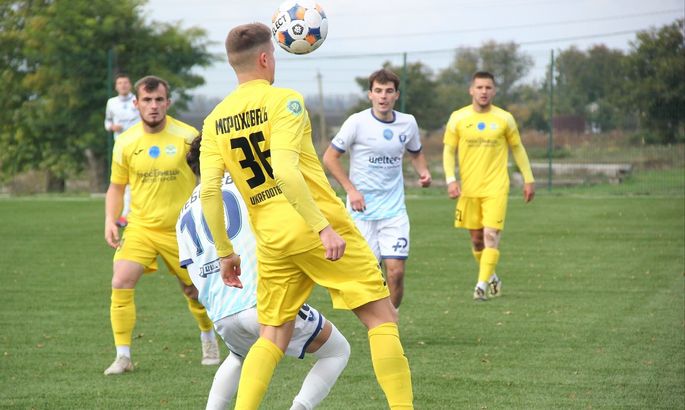 Друга ліга. Гра туру у Києві, закарпатське дербі