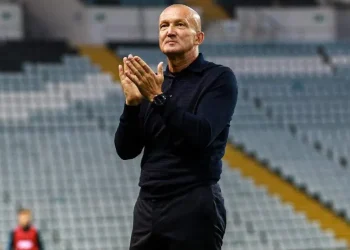 Григорчук повернувся з тріумфом: перемоги Чорноморця та Фенікса-Маріполя, нічия в Івано-Франківську — Футбол