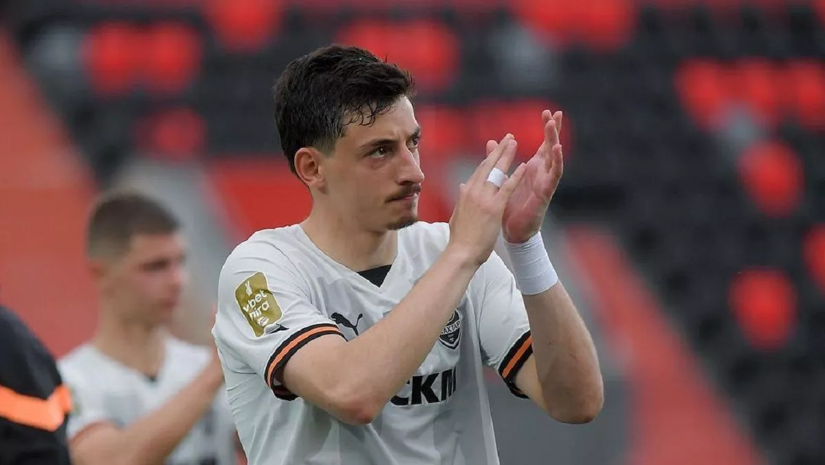 Гамбург відмовився від викупу 25-річного захисника Шахтаря: легіонер повернеться в Україну влітку