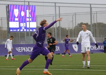 Футболісти ЛНЗ з 69-ї спроби здобули першу вольову перемогу у Національній Лізі U-19