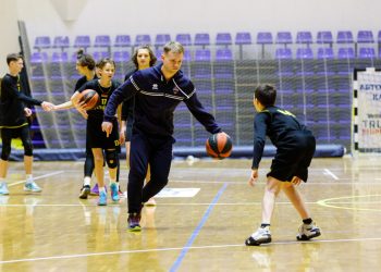 Харківські Соколи провели спільне тренування з юними баскетболістами Харкова — Баскетбол