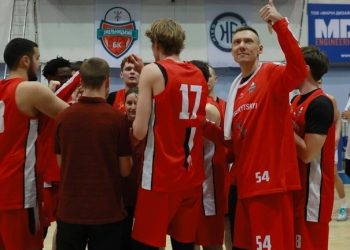 Хмельницький виграв у ДіДіБао перший матч фінальної серії Вищої ліги — Баскетбол