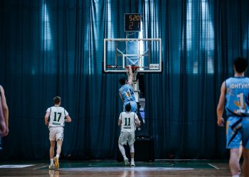 ІФНТУНГ-Академія Говерла обіграла КДЮСШ-Південне і виграла бронзу Першої ліги: фотогалерея — Баскетбол