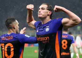 Інтер перетворив ганьбу проти дна Серії А на перемогу 6:2 – геніальна заміна в стилі Кварцяного, гол з 35 метрів  — Футбол