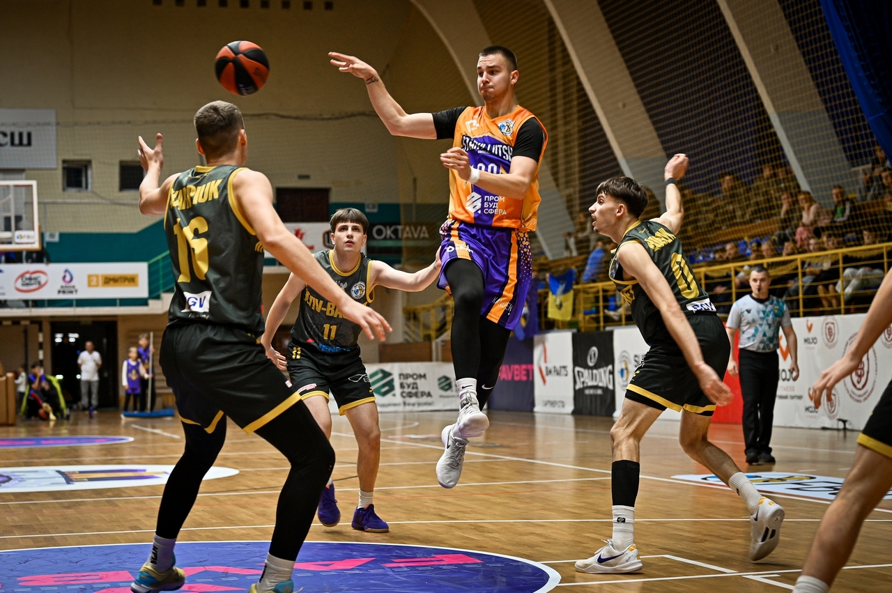 Яскраві фото другого туру Суперліги Favbet — Федерація баскетболу України