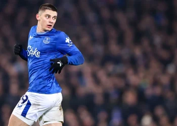 Миколенка сватають до 25-разового чемпіона – Евертон готовий обміняти українця  — Футбол