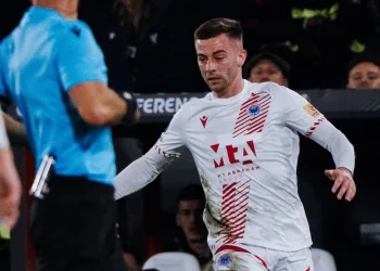 Ноттінгем ледь не вилетів з Ліги Європи від Фенербахче, Абрамовіч не допоміг Зріньскі в Лізі конференцій  — Футбол