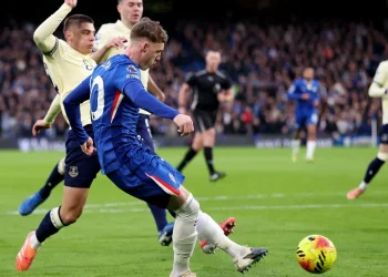 Ошибки Миколенко принесли «Челси» победу над «Эвертоном» в АПЛ