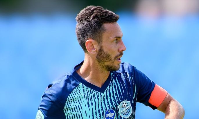 Про які гроші можна говорити?. Клуб з ексдинамівцями може знятися з чемпіонату