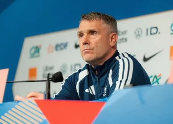 Ребров може залишити збірну України – наставник «синьо-жовтих» отримав вигідну пропозицію  — Футбол