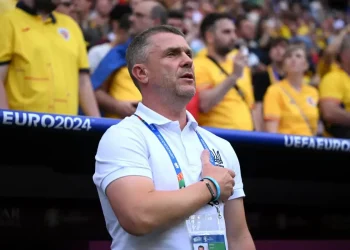 Шевченко не може звільнити Реброва – Циганик розповів про труднощі між головою УАФ та тренером  — Футбол