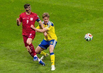 Швеция вслед за Украиной выбила Польшу из ЧМ-2026 и прошла в главный этап турнира