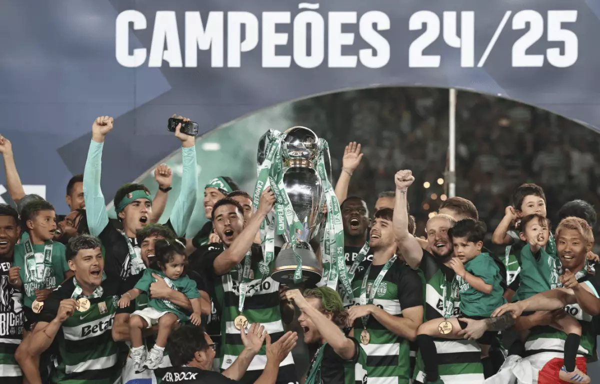 «Спортинг» - чемпион Португалии! Чудеса Анатолия Трубина в воротах не помогли «Бенфике» взять чемпионство