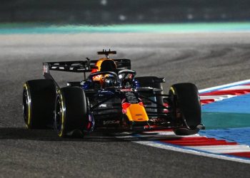 Тести у Бахрейні, День 1: Норріс випередив Ферстаппена — Формула 1