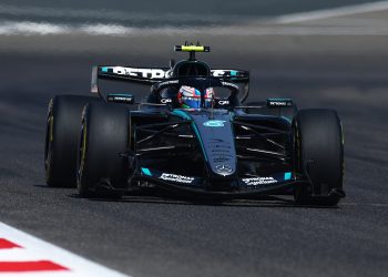 Тести у Бахрейні, День 4: Mercedes випередив McLaren на 0,01 с — Формула 1