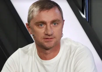 «Тільки не цей варіант»: екс-гравець збірної України назвав коуча, якого не бачить на місці Реброва  — Футбол