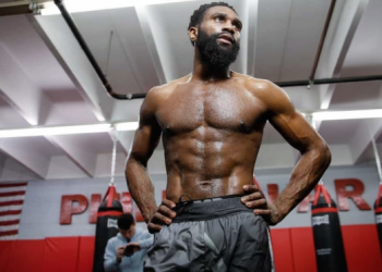 «Тримайте кулаки»: Енніс не відмовляється від супербою з Ортісом | Останні новини боксу