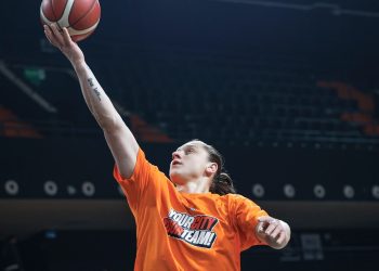Українці за кордоном: Ягупова набрала 16 очок в Туреччині, у Тихої 12 очок в Італії — Баскетбол