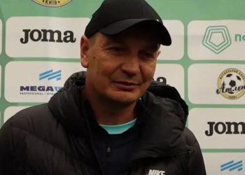 Збирали гроші по крупицях, але не вистачило гравців. Тренер ФК Лісне розповів, що команда планувала зіграти матч Другої ліги