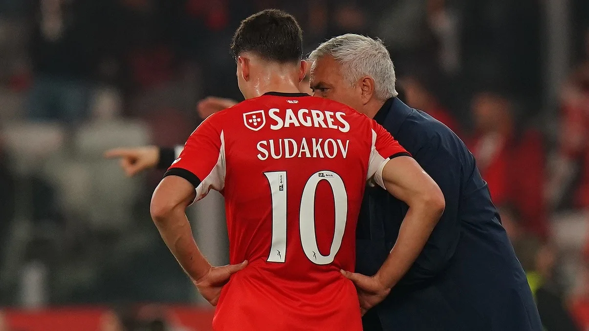 Судаков і Моурінью / Photo by Gualter Fatia/Getty Images