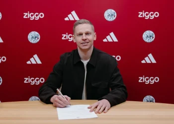 Зінченко офіційно став гравцем Аякса – відомі деталі контракту українця та оригінальний ігровий номер  — Футбол